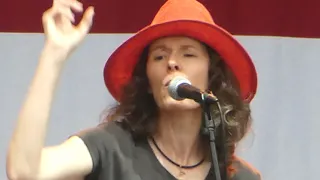 Edie Brickell & New Bohemians - What I Am (Austin, TX 2018)