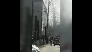 В Новочебоксарске горит пятиэтажка