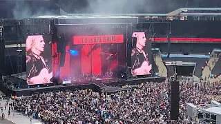 Mötley Crüe - Wild Side (Live at Wembley Stadium, London - July/1 2023)