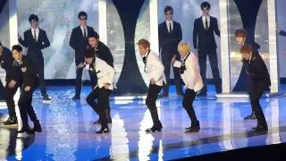 [FANCAM] 111129 Super Junior Superman Mr Simple & Sorry Sorry Performance - MAMA in Singapore