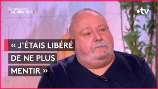 Il a affirmé son homosexualité à plus de 40 ans ! - Ça commence aujourd'hui