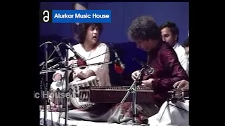 Pt.Shivkumar Sharma & Ustad Zakir Hussain | Raag Kaunsi Kanada | Live at Sawai Gandharva - Part 3