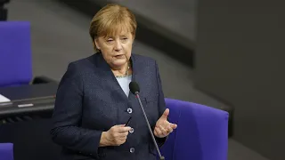 Merkel weist AfD-Impfskeptiker im Bundestag zurecht | AFP