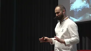 Spazio al cioccolato | Davide Comaschi | TEDxJesolo