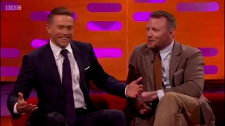 Guy Ritchie gives Charlie Hunnam the real sword from King Arthur on Graham Norton Show