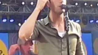 Enrique Iglesias Hero Live 2014