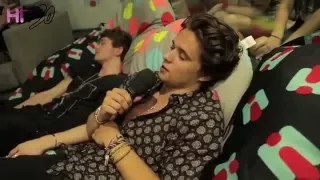 The Vamps Get Hypnotised! | Hit 30