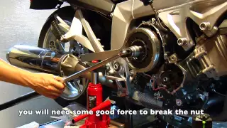 Clutch replacement on BMW K1200GT with wet clutch