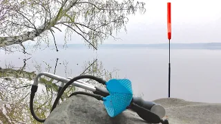 Fishing on the Sliding Float Slider! Measure the depth with a match rod. Close-up bites