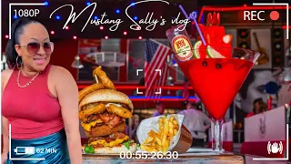 Mini Vlog | Review American Dinner 🇺🇸 | Mustang Sally’s Pretoria | South African YouTuber 🇿🇦