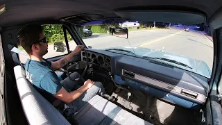 Driving and shifting the old SM465 1983 GMC K1500 Sierra Classic