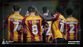 SIGHTS AND SOUNDS: Bradford City v Southend United