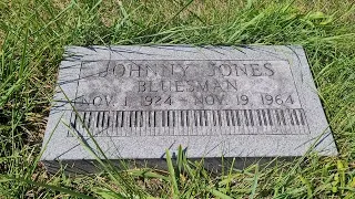 The Grave of Little Johnny Jones, legendary Blues Pianist