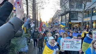 ⚡️Рік незламності: Масштабний антивоєнний марш у Лондоні