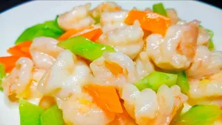 Stir-fried shrimp has a coup