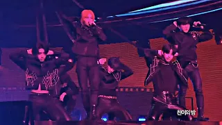 Stray Kids Red Lights Full Performance | 2nd World Tour Concert in Seoul Day 3