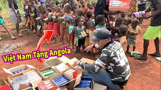 Quanglinhvlogs || Phát Bánh Kẹo Cho Cả Bản Dân Tộc ở Châu Phi Vùng Cao