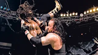 The Undertaker destroys the Smackdown roster