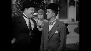 23 - Grandi comici - S. LAUREL & O. HARDY - Stanlio e Ollio - Tempo di pic-nic (Perfect Day) - 1929
