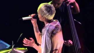 Miley Cyrus Live 3/16/14 The Scientist cover