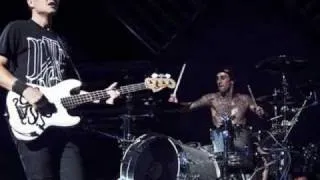 blink 182 - The Rock Show (Live Paris Bercy 2004)