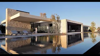 Beautiful Modern  House,  Courtyards And Pool Casa Madrigal By Ramon Esteve