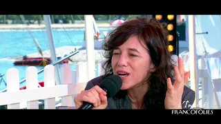 Charlotte GAINSBOURG : "La mort de ma soeur Kate et de mon père sont dans ma musique"