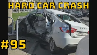 Hard Car Crash 95