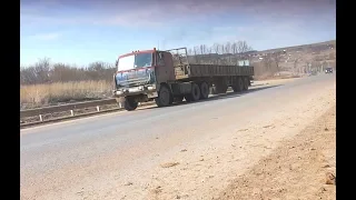 Татра 815 2 S1 A (1990) тягач в подъём / Tatra 815 semi truck uphill road 11.04.2019