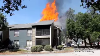 (HD) 3-Alarm Apartment Complex Fire Tampa, FL 4-24-2013