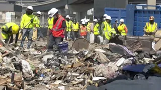 Crews step up cleaning operation at Oakland homeless camp