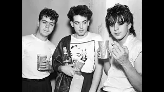 THE CURE - LIVE AT CAPITOL THEATRE (SYDNEY - 17/08/1981)