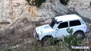 Бездоріжжя,Дорога де немає доріг ,LADA 4X4