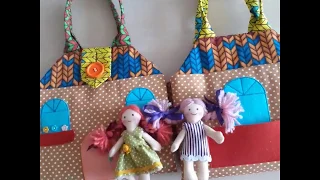 Кукольные домики-сумочки для близняшек.