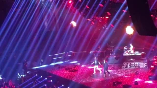 The chainsmokers performing "Don"t Let Me Down" clip live from philly 6/2/17