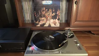 Newton Family / Neoton Família / Don Quijote  (Spanish) Vinyl