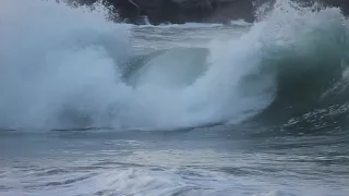 Professional Skimboarders Catching Amazing Waves From the Beach - Raw Footage