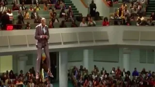 South Africa news today | Flying pastor makes ‘heavenly’ entrance to his church
