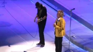 Rod Stewart & Santana - i'd rather go blind - st paul mn 8-10-14