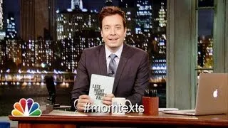 Hashtags: #MomTexts (Late Night with Jimmy Fallon) (Late Night with Jimmy Fallon)
