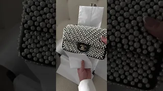 The most beautiful chanel bag 🥹🤍 #chanelunboxing #chanelhaul @GeorgiaSwain