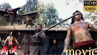 [Kung Fu] unknown old man is actually a master of martial arts and takes young man as apprentice