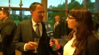 Caro Korneli auf der AfD-Wahlparty in Erfurt | extra 3 | NDR