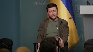 Zelensky quer conversar com Putin | AFP