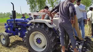 || Farmtrac 45 epi vs Mahindra 585 xp plus || #Farmtracvsmahindra#viral#tractorvideo