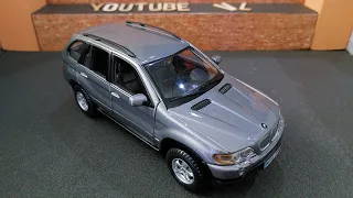 1:24 BMW X5/Modellauto #bburago