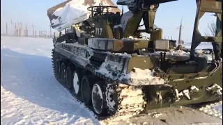Танки в Волгоградской области воюют со снегом