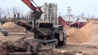 Red Roo: FC460 Woodchipper CRAZY Video!! MUST WATCH!!