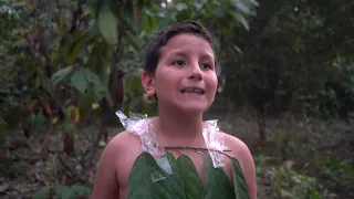 Descubrieron a una tribu que juega futbol en la selva (Reflexión)