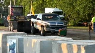 Leaf River Truck Pulls Twin Turbo Cummins